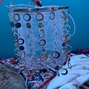 I’m great condition needs lightbulb that’s all